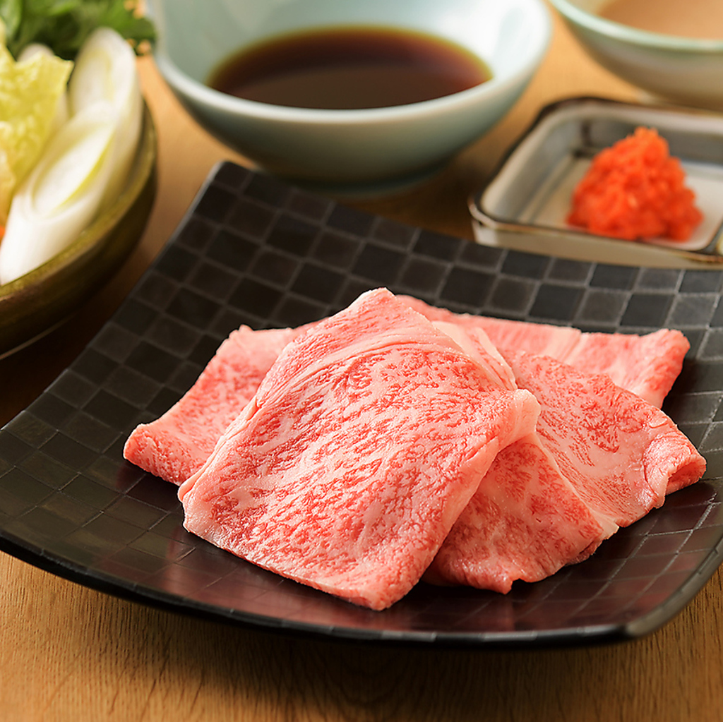 仙台牛リブロースしゃぶしゃぶ◆厚めにスライスしており、たれがよく絡み肉の旨みを存分に味わえます