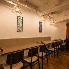 6名様用のソファー席です。