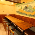 【小人数～大人数◎】駅近で便利！赤坂・赤坂見附エリアの居酒屋で、テーブルを繋げて大人数でもゆったり過ごせます。新鮮な海鮮料理とお酒を囲んで、会社飲み会や宴会に最適。和テイストの落ち着いた雰囲気で、楽しい時間をお過ごしください。