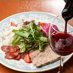 イクラバル ロシアンビストロのコース写真