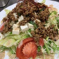 料理メニュー写真 坦々風豆腐サラダ