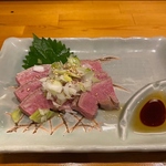 一人でのサク飲みや、程よい喧噪の中でくつろぎたい時にも最適。美味しい串料理と特別なひとときを。