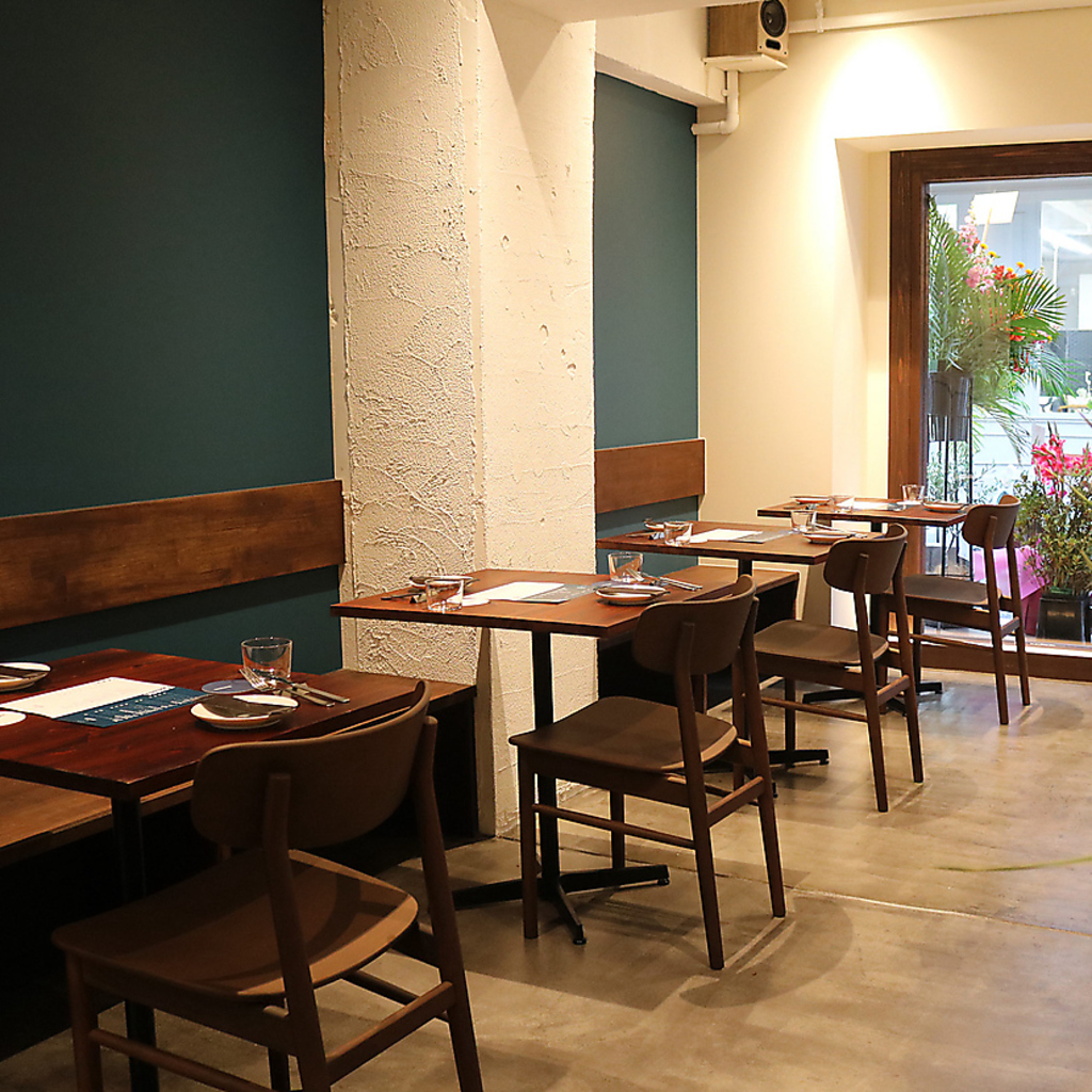 ビストロ/クラフトビール/ワイン/三宮/三ノ宮/女子会/デート/記念日/二次会/宴会/貸切/忘年会/新年会