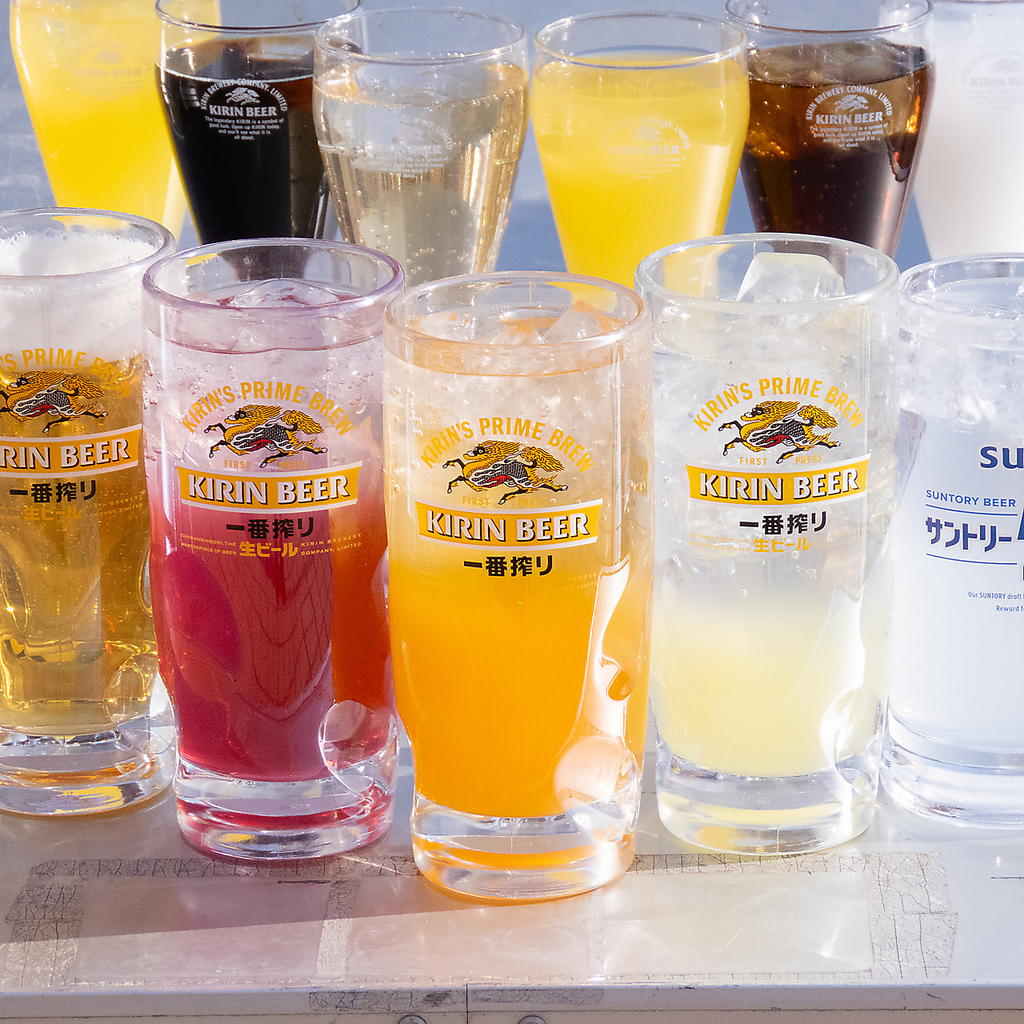 飲み放題ではもちろん生ビールもOK！ハイボールやサワー、カクテルなど豊富なラインナップが勢揃い♪