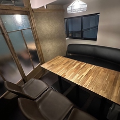 ニカイノ酒場くせもの 仙台駅前店の雰囲気3