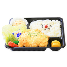 チキン南蛮弁当（タルタルソース付き）