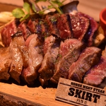 馬肉のすべてを知る馬肉のプロ集団の馬喰う。普段食べることのできない逸品をぜひ。