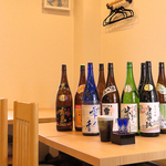 兵庫県や姫路の地酒を随時仕入れております。当店のお料理との相性が抜群です！