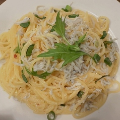 ペペロンチーノしらすパスタ