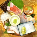 料理メニュー写真 特選！！旬の鮮魚のお造り盛り合わせ