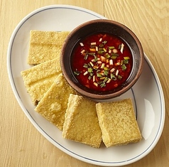 香辣里臭豆腐(名物発酵豆腐)