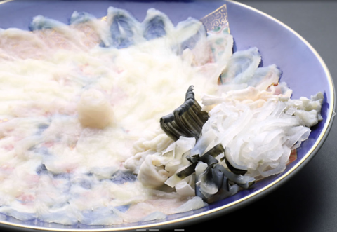 日本一といわれる臼杵のフグを使った料理が自慢です。