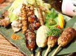串は女性に人気の変わり串から、手ごねで作るつくねなど幅広いメニューを取り揃え!!