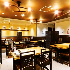 店内中央のお席は最大28名様までご利用可能！