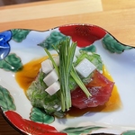 新鮮、旬、彩。こだわってお出しする旬の料理の数々…。満足する時間と料理をご提供。