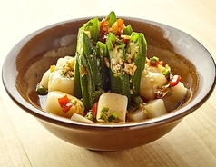 秋葵米豆腐(オクラと餅の湖南風サラダ)