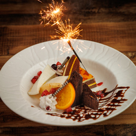 サプライズプレゼントやその他お得なクーポン有。