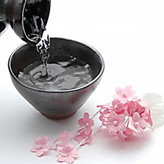 【個室完備◎喫煙可】焼鳥ともつ鍋食べ飲み放題　酒の友　新横浜店特集写真1