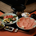 こだわりの炭火調理でステーキやしゃぶしゃぶを贅沢に