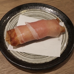 生ハム揚春巻き(エビ、アスパラ、チーズ)1本