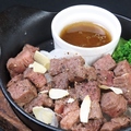 料理メニュー写真 ～県外の方必見～熊本県産 和牛 『あか牛』サイコロステーキ
