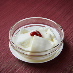 ふるふる杏仁豆腐