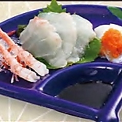 【さらに美味しくなりました】刺身三品盛り
