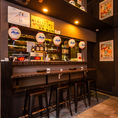 活気ある雰囲気のカウンター席で、おひとり様でも安心してお食事を楽しめます。気軽に立ち寄れる場所としておすすめです♪
