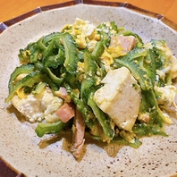 素材を活かした自慢の味！実家のように寛げる沖縄料理