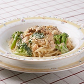 【カルボ系代表】サーモンとほうれん草の明太子カルボナーラは人気がありすぎてグランドメニューに仲間入りした”元”期間限定メニュー！