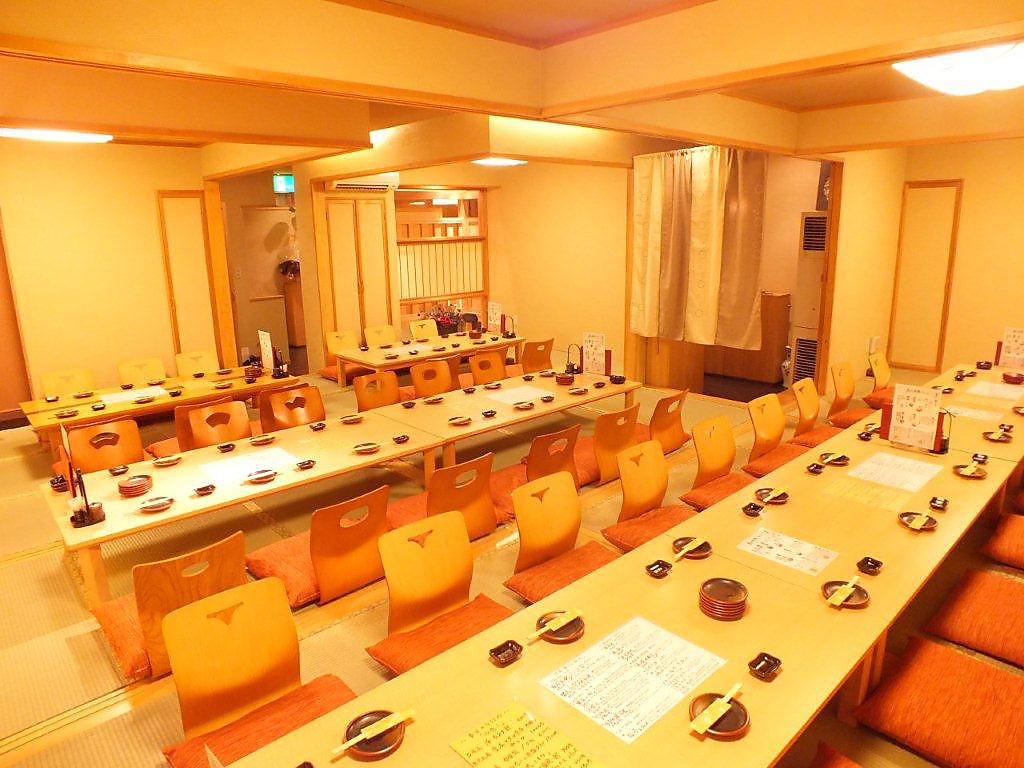 団体様は最大58名様までご案内可能です。会社宴会、冠婚葬祭、同窓会など各種宴会に最適。