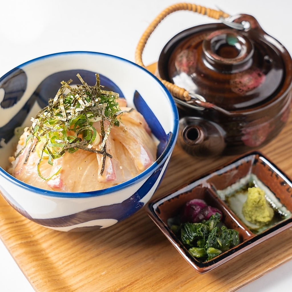 海鮮からシメのご飯まで豊富なラインナップでご提供しております♪