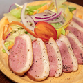 料理メニュー写真 宮崎直送　赤鶏のタタキ