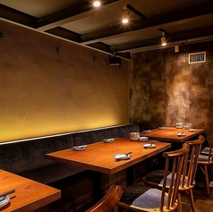 【半個室】8～10名様の半個室席は宴会や接待にも最適です。