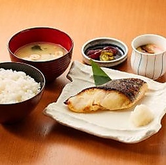 銀ダラの西京焼き定食