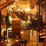 まるでヨーロッパの街角♪非日常を感じる大人の空間◎