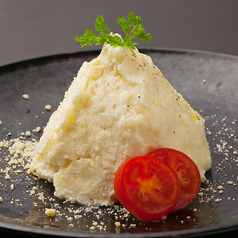 黒鉄の白いポテトサラダ