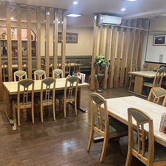 インディアンレストランタンドールの雰囲気3