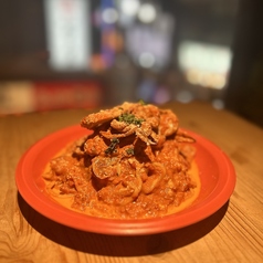 どっさり渡り蟹のトマトクリームパスタ