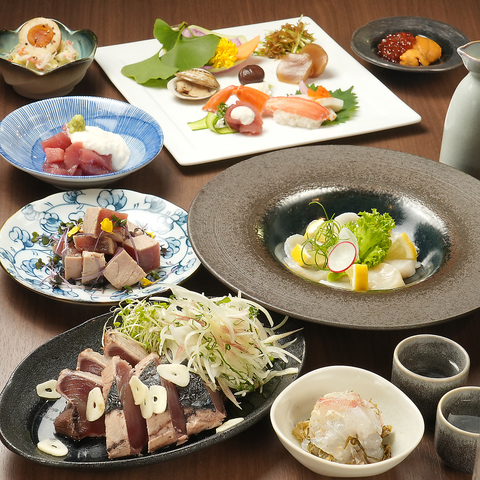 自家製いくらなど創作和食を、和モダン空間で楽しむ