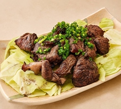 【熊本・阿蘇ブランド豚】香心ポーク料理◆香ばしいハラミ炭火焼きや旨み溢れるホルモン煮込みに豚足焼までの写真