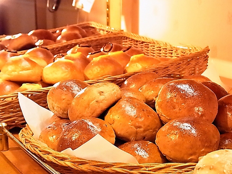 佐賀県の地産地消を目指したパン屋さんに併設のベーカリーレストラン！