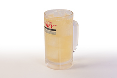 ハイボール、レモンサワー、ウーロンハイは390円！