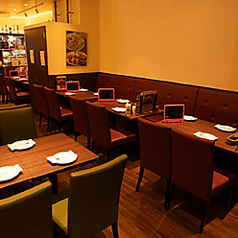 Asian Dining & Bar SAPANA サパナ 大手町店の雰囲気1