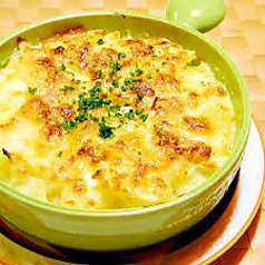 じゃがいもとベーコンのグラタンの写真