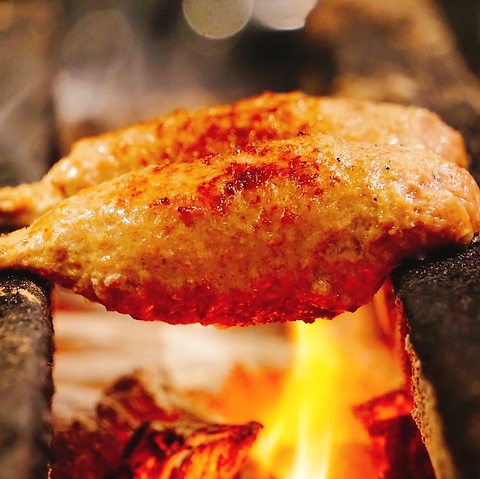 東銀座駅1分◆上質空間で愉しむ自慢の炭火串焼きと極上ワイン。デートや接待にも最適