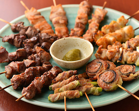 食材や調理法、空間から接客まで、心を尽くしておもてなしいたします