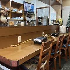 カウンター席