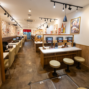 中華食堂 一番館 中野南口駅前店の雰囲気1