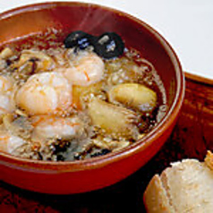 小エビとマッシュルームのアヒージョ